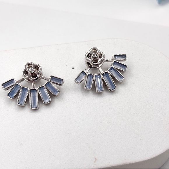 Henri Bendel silver tone sky blue stone logo jacket earrings - Picture 3 of 5